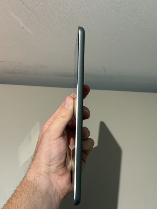 Se vinde iPad mini 2