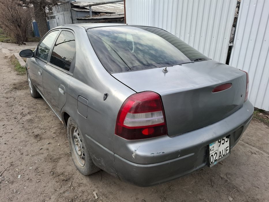 Продам Kia Shuma