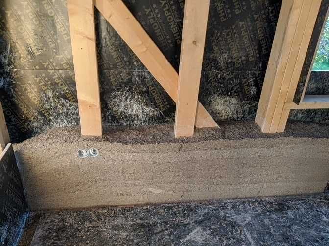 Коноп за строителство(конопени стърготини), конопобетон. Внос: Франция