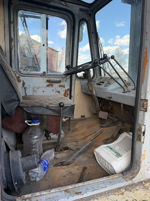 Львовский вилочный погрузчик