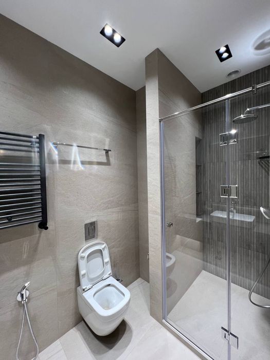 Сдается 3-х комнатная в Мирабад Авеню