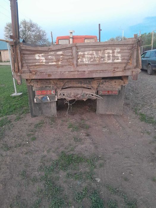 Продаётся камаз. На ходу. Обращайтесь