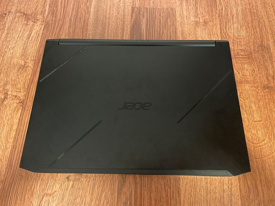 Acer Nitro 7 Gaming | GTX 1650 | i7-9750H | 144Hz