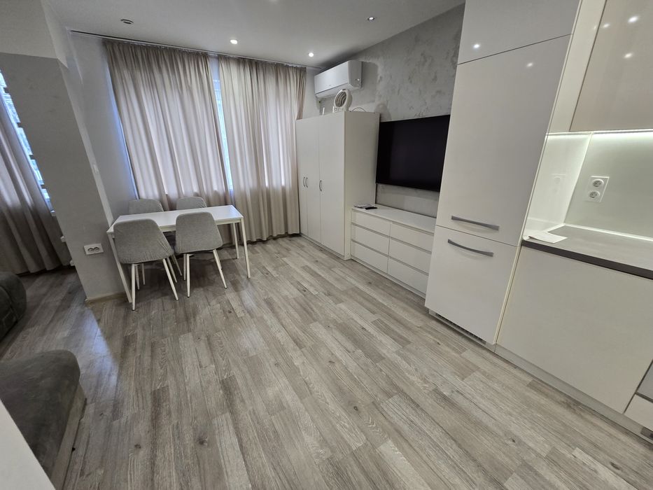 Под наем едностаен до Медицински университет