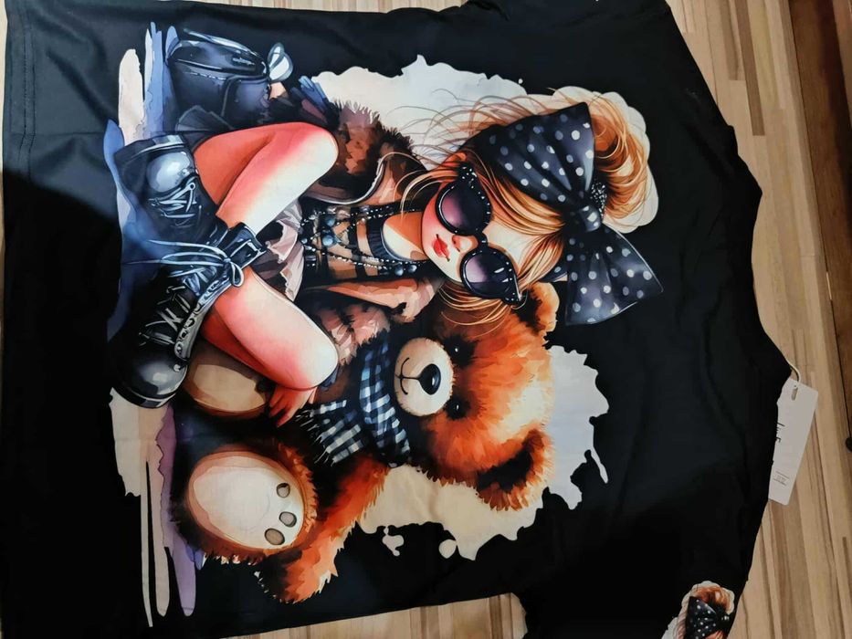 Страхотна дамска блуза с къс ракав размер ХЛ