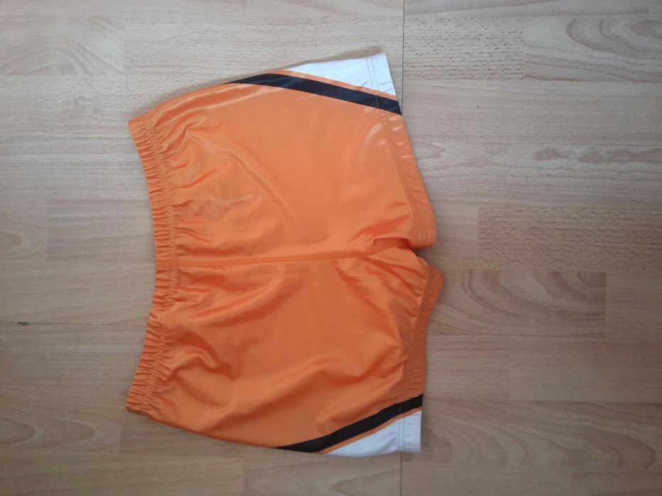 Къси панталонки NIKE и PUMA