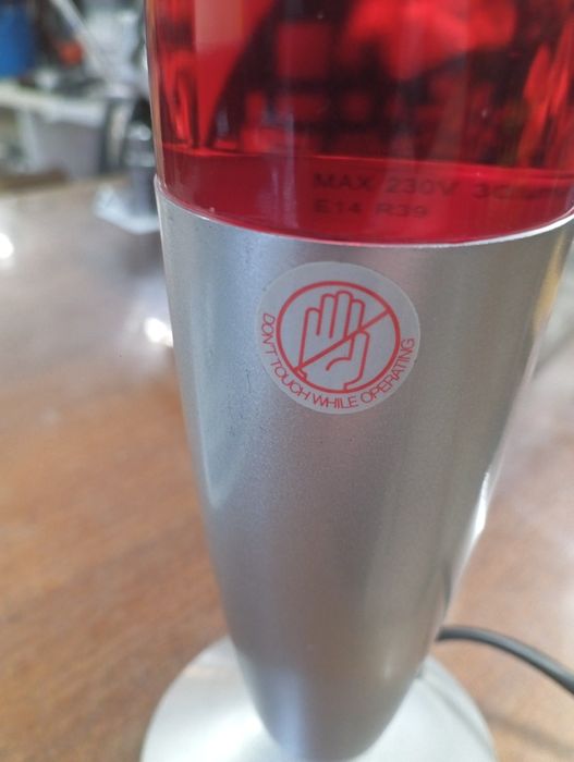 Продам лавалампу.