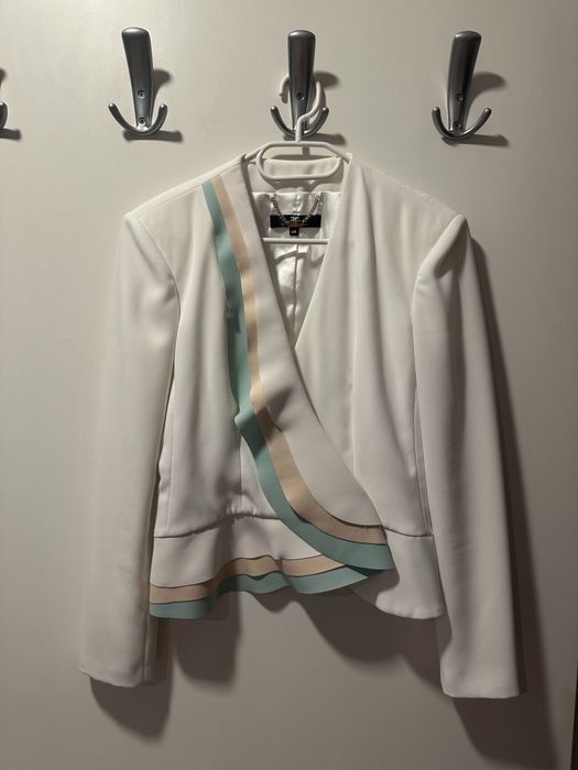 Костюм пола и сако на Elizabetta Franchi