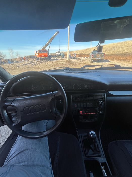 Продам ауди 100с4