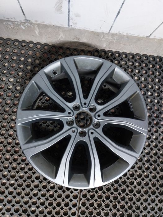 o janta 19 originala mercedes ml gle w166 x166 8j et56