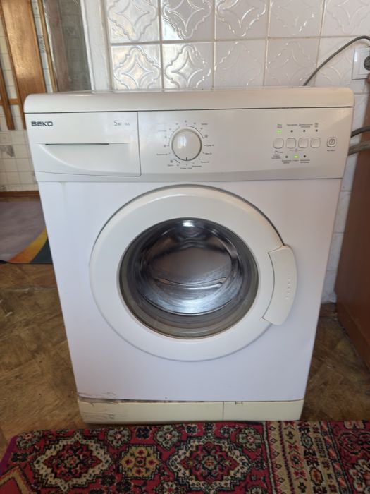 Продам стиральную машинку Beko