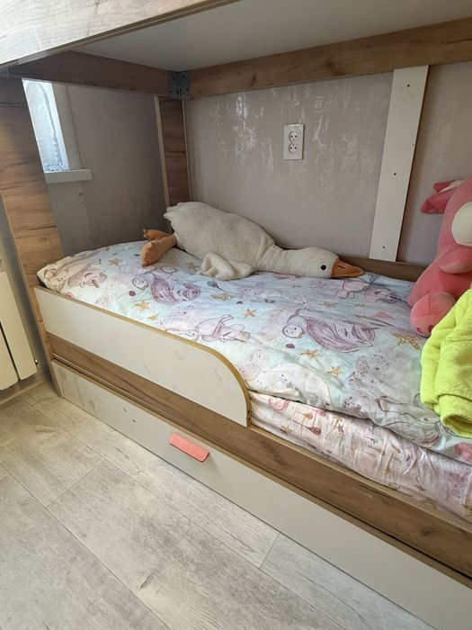 Продам кровать детскую