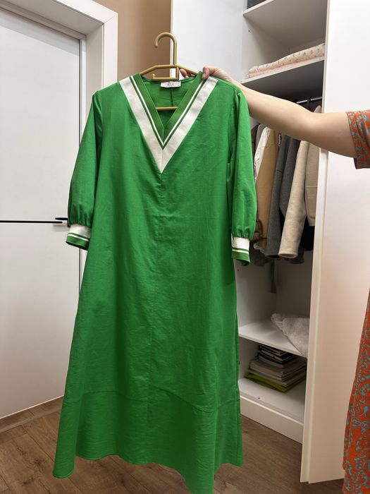 Продаю платье на весну/лето