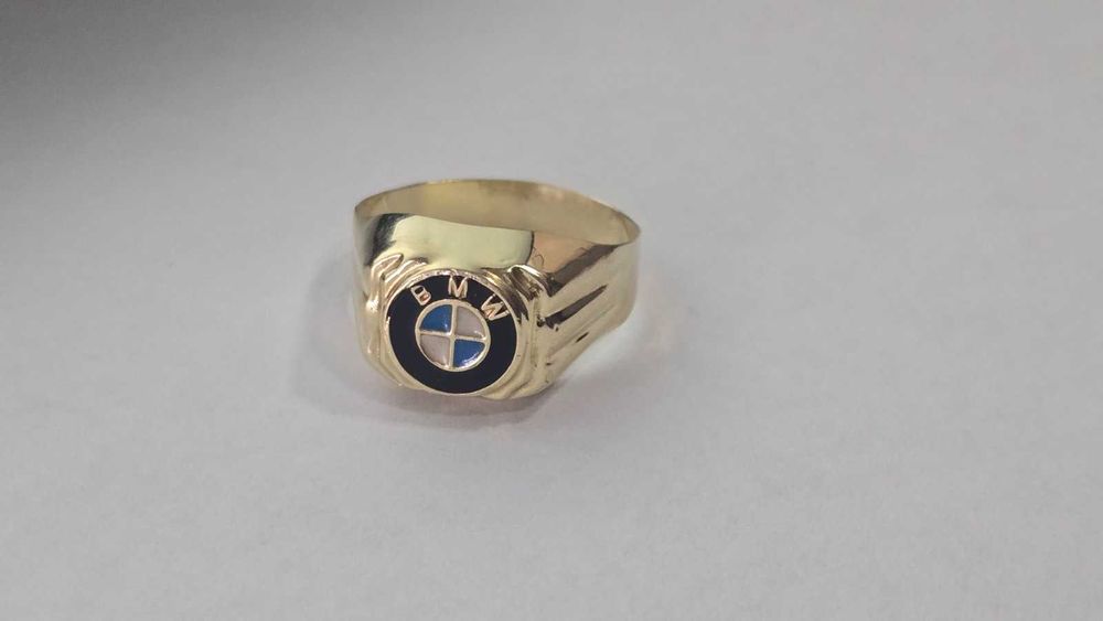 Златен мъжки пръстен 14 карата BMW