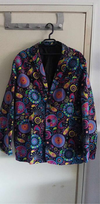 Продавам сака за сценични изяви XXL