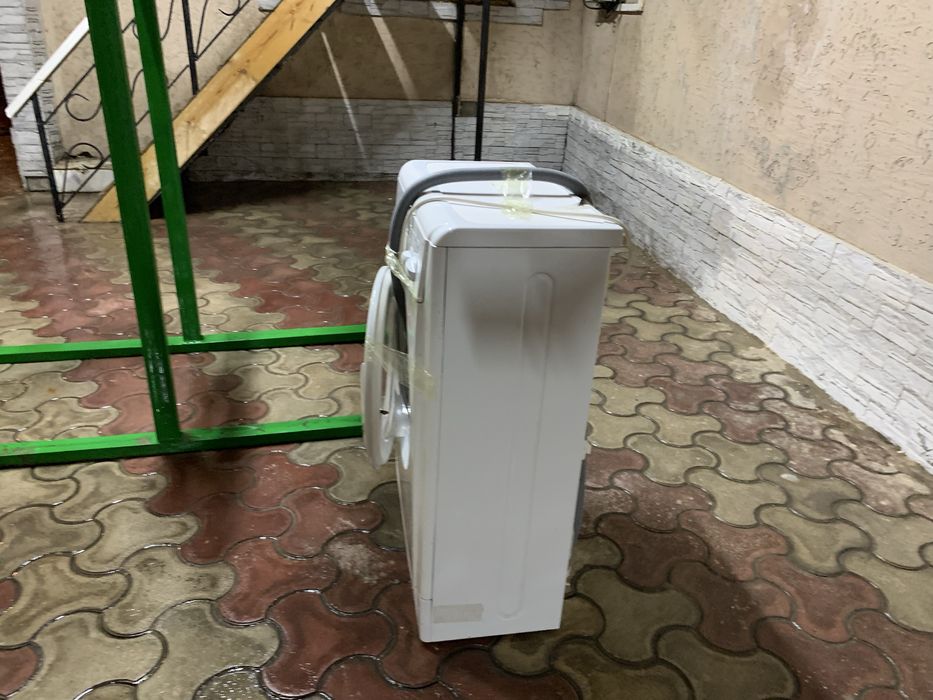 Стиральная машина indesit