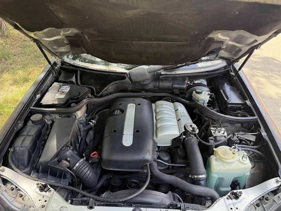 Mercedes w210 E-Klasse E200d ELEGANCE  automat