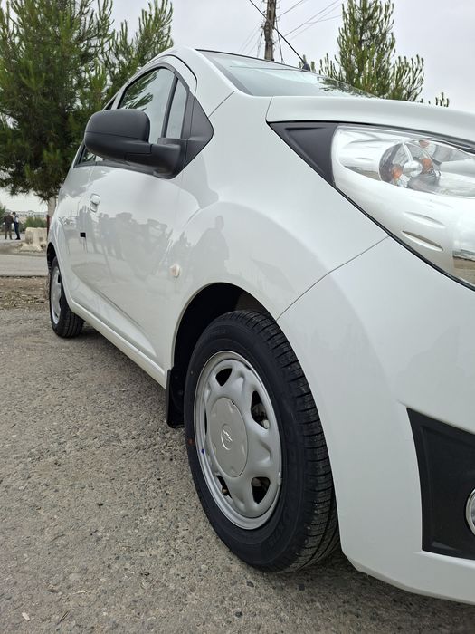 Yangi spark 37900 km