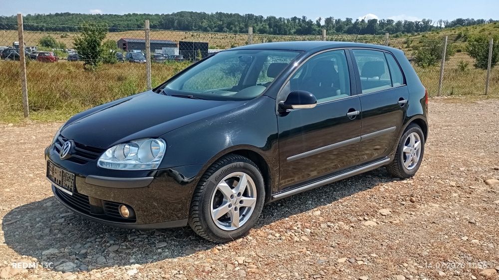 VOLKSWAGEN Golf 2007