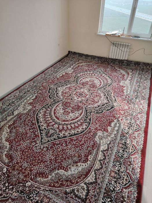 3×5 гилам сотилади