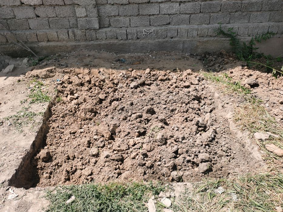 Капаем септик траншей котлованы под бассейны !!!