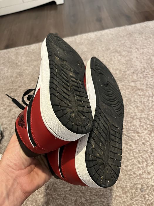 Nike Air Jordan 1 Mid Chicago-оригинални маратонки
