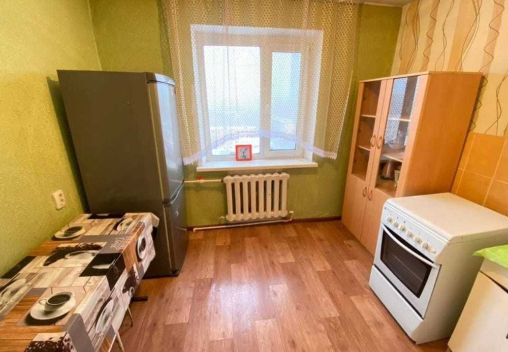 Однокомнатная улучшенной планировки на 4-м микрорайоне/ипотеки