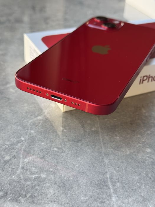 iPhone 13 128GB Red Product