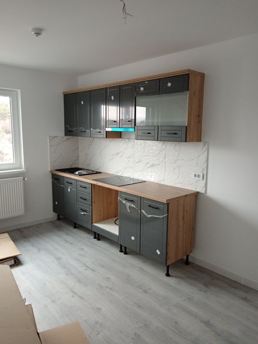 Montaj mobilă Dedeman JYSK Ambianța Mobexpert Leroy Merlin Ikea