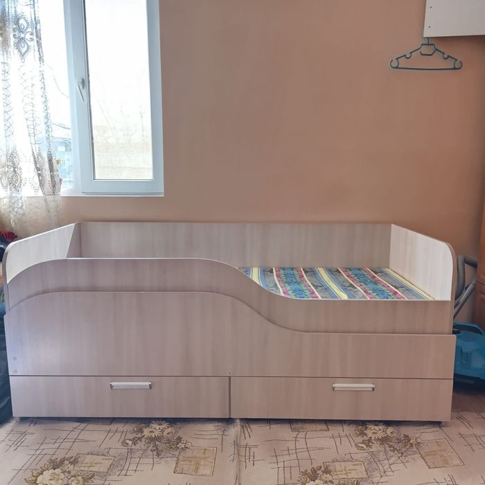 Кровать двух местная