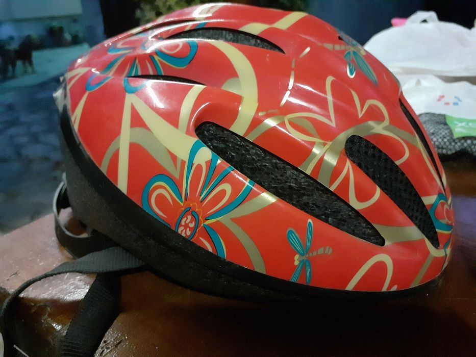 Каска, наколенки,  лакътници