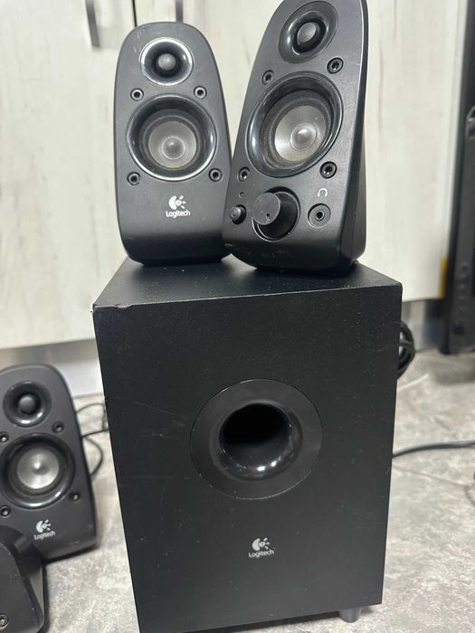Тонколони , буфер Logitech Z506 5.1 за компютър