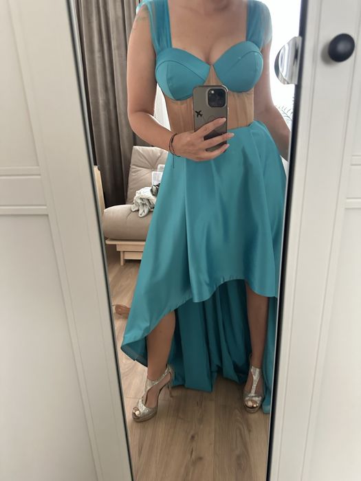 Rochie eleganta ocazie cu trena