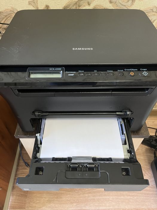 Продам ч/б принтер Samsung SCX-4300