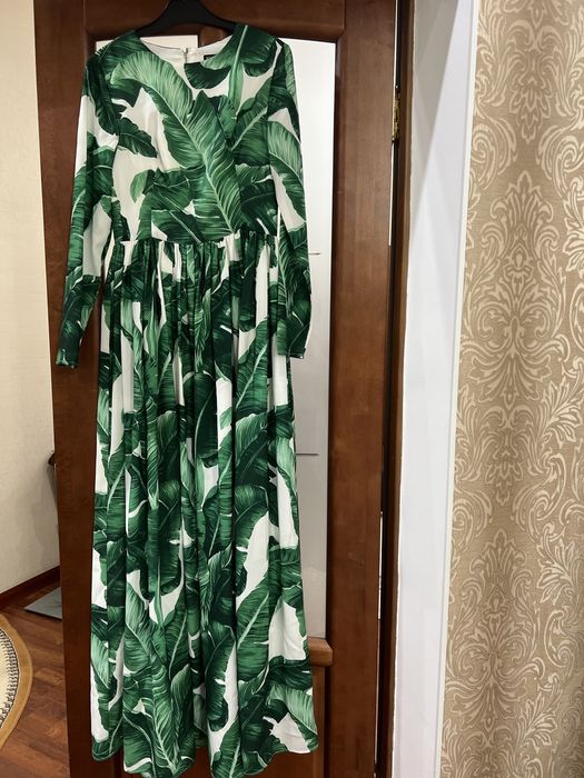 Продаться платья