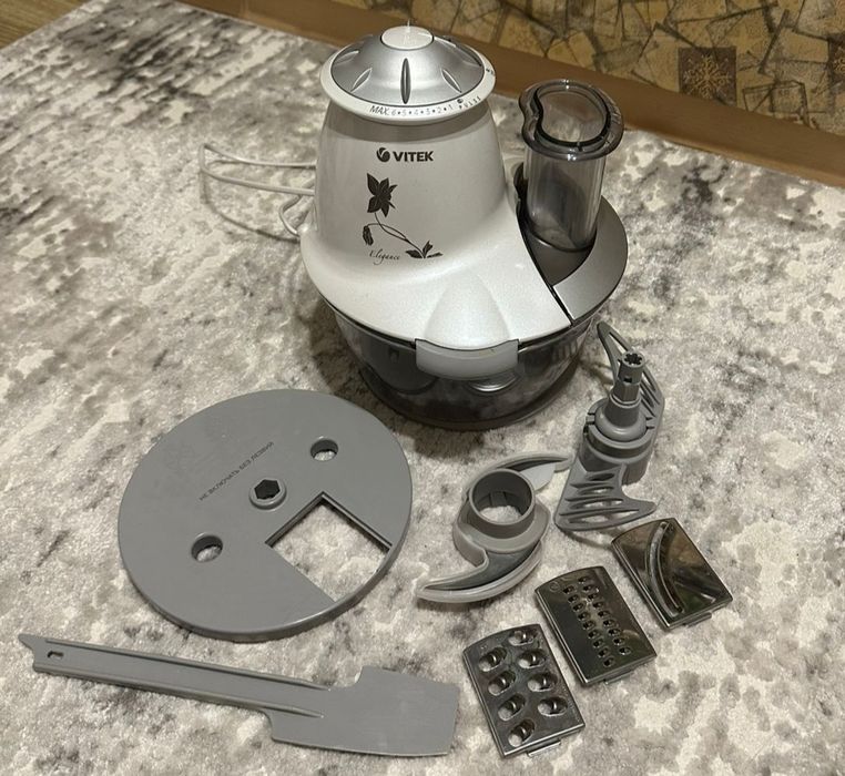 Кухонный комбайн Vitek