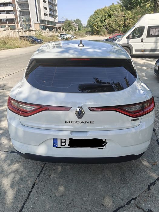 Vând Megane IV 1.3 benzina
