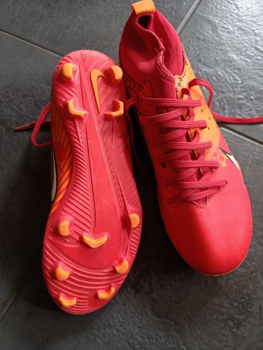 Бутонки Стоножки