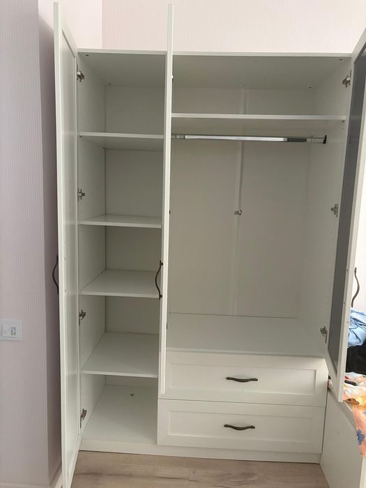 Продам шкаф в хорошем состоянии