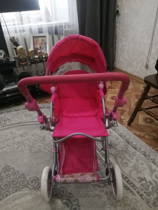 Коляска игрушечная