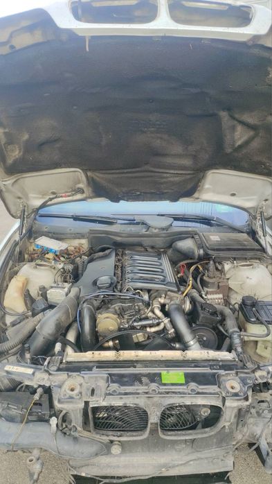 BMW е39 530д феис на части