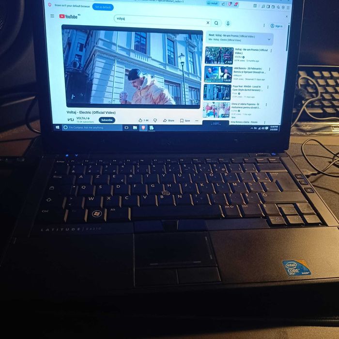 Vand laptop Dell E4310 cu procesor Intel i5 de 2.67GHz