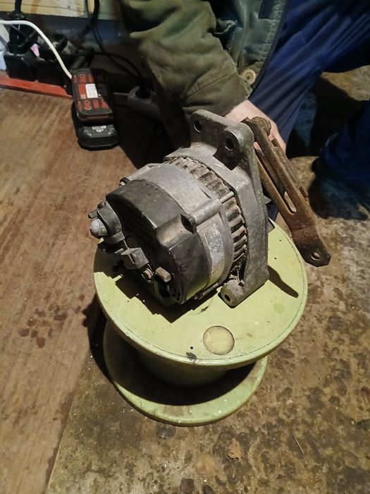 Динамо/алтернатор за голф 2 бензин