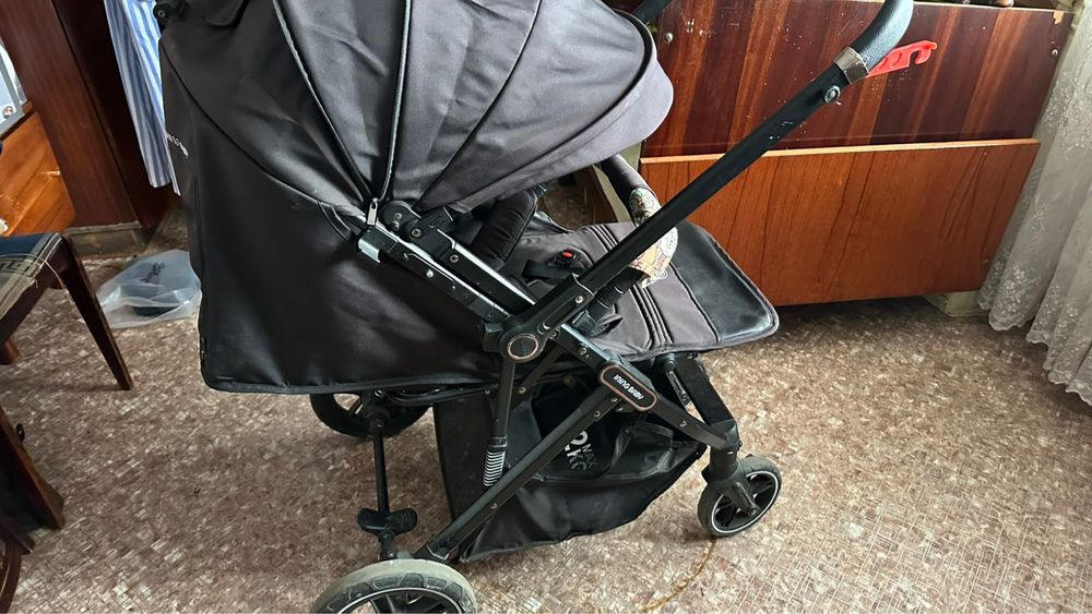 Продам детскую коляску
