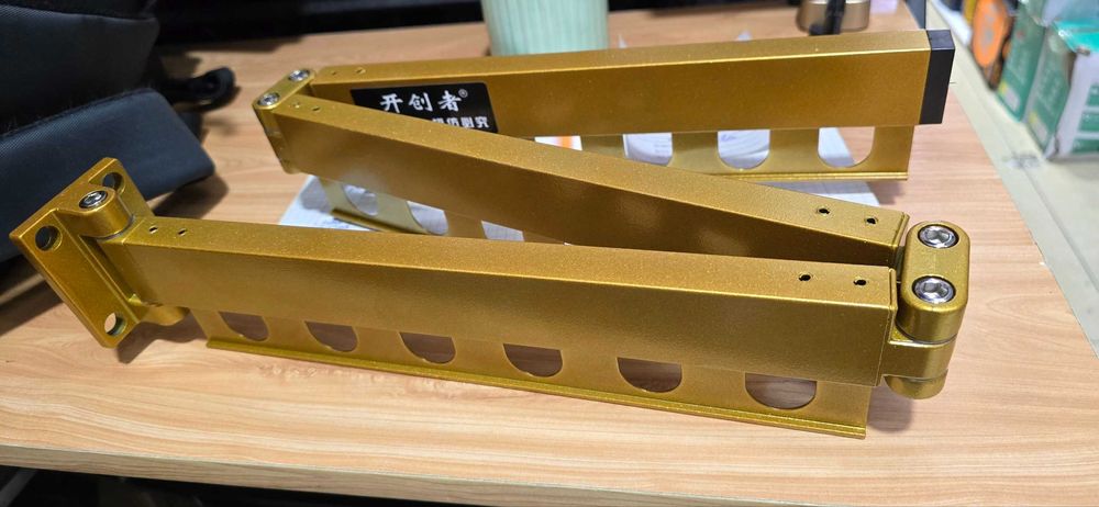 Сушилка 101 см. Золотистей цвет Доставка бесплатно