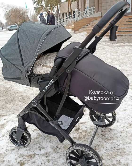 Детская прогулочная  коляска