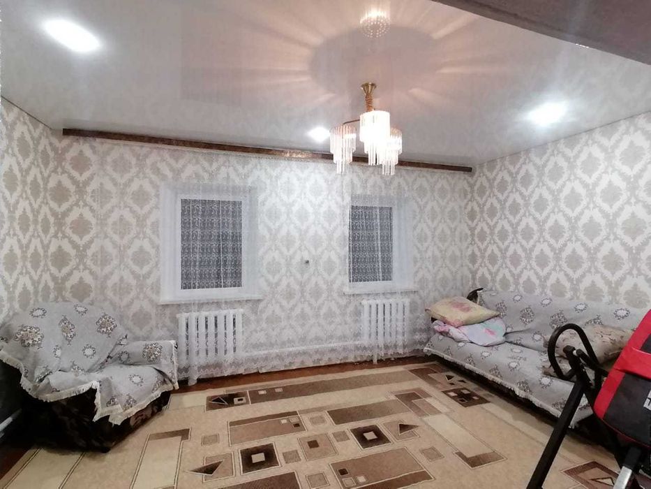 Продам теплый жилой дом с. Петерфельд!!!