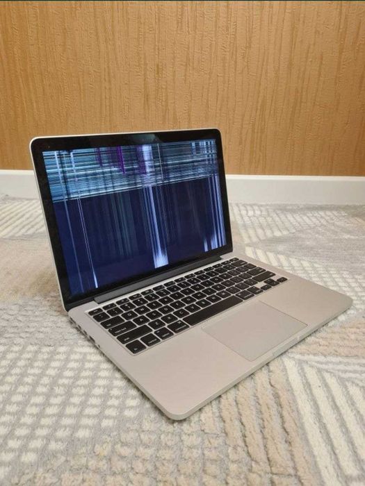 Продам Macbook Pro, Early 2015