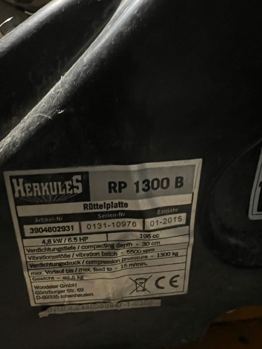 Vând talpă compactoare 82 kg