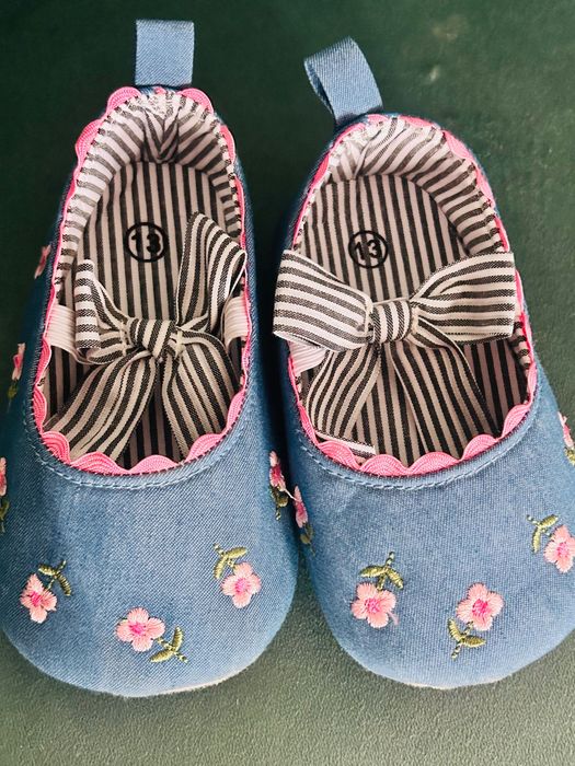 Pantofi bebe mărime 20